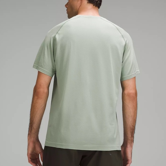 Lululemon Metal Vent Tech Short-Sleeve Shirt - Picture 2 of 10